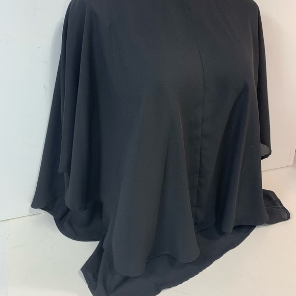 Aware by Vero Moda Black Blouse - Picture 2 of 6